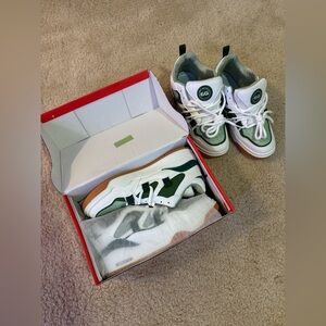 Men’s Shoes Size 12